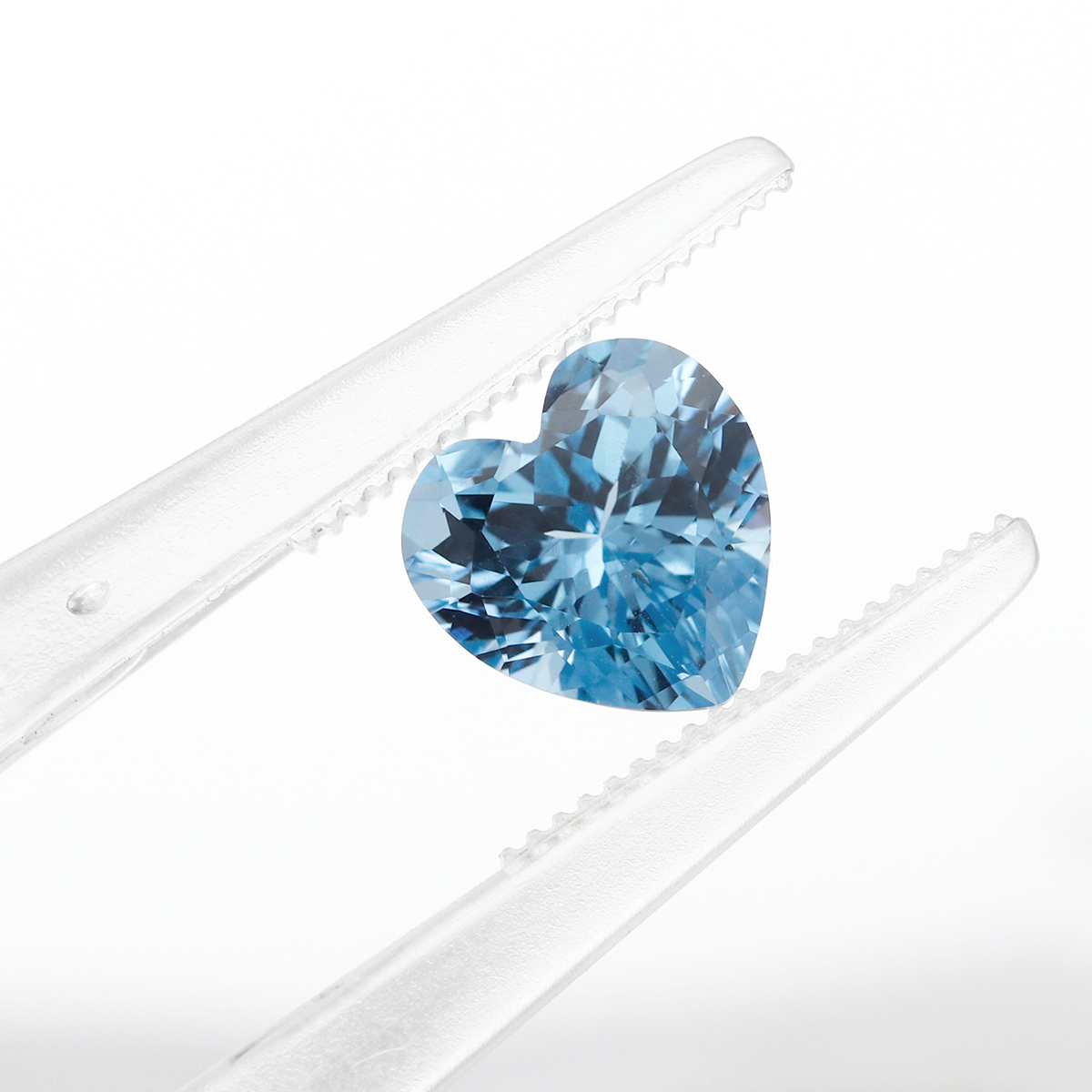 Espinela azul aguamarina clara - Jewelry Making Light reseña y precio