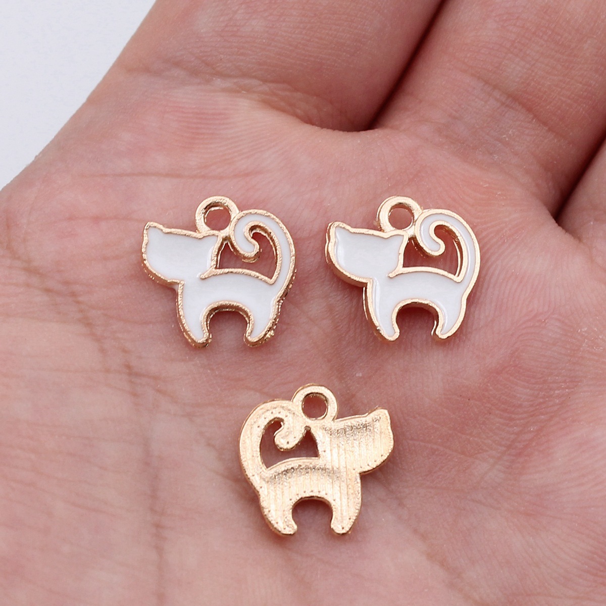 WYSIWYG 10 piezas 13x13mm 3 co - Jewelry Making Light reseña y precio